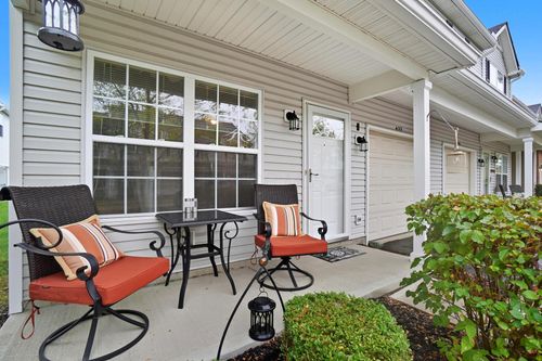 435 Fullers Cir, Pickerington, OH, 43147-7821 | Card Image