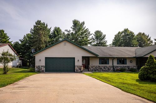 102 N Aquila Ct, Eagle River, WI, 54521-8883 | Card Image