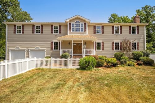 220 Mattapoisett Rd, Rochester, MA, 02770-4109 | Card Image