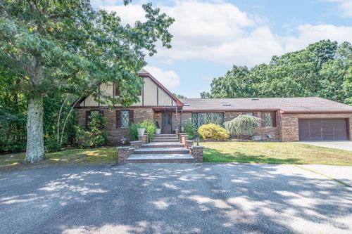 164 Old Forge Rd, Monroe, NJ, 08831-1490 | Card Image