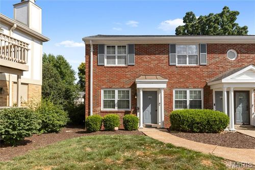 1454 Bluebird Ter, Brentwood, MO, 63144-1101 | Card Image