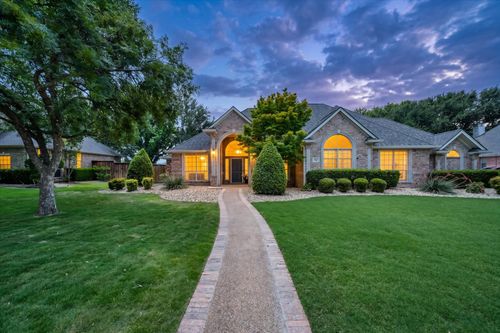 900 Ownby Ln, Southlake, TX, 76092-6329 | Card Image