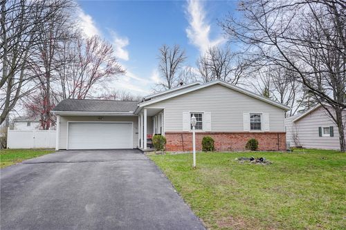 46 Alderwood Lane, Greece, NY, 14615 | Card Image