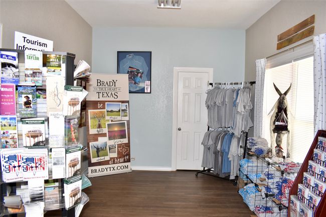 405 S Bridge St, Home with 0 bedrooms, 0 bathrooms and null parking in Brady TX | Image 6