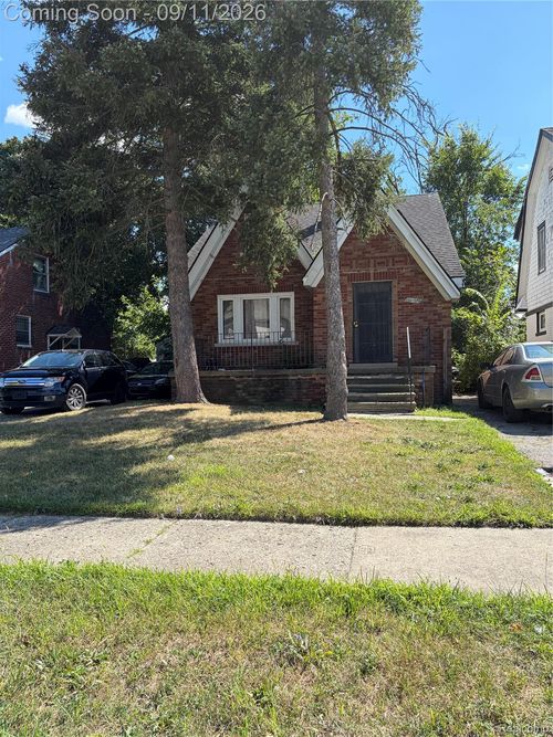 16019 Ellsworth St, Detroit, MI, 48227-1984 | Card Image