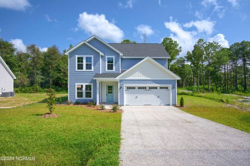 107 Creek Bluff Rd, Newport, NC, 28570 | Card Image
