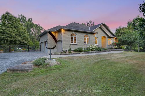 6196 Elkwood Dr, Greely, ON, K4P1M9 | Card Image