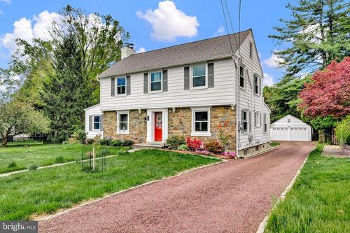 37 Green Ave, LAWRENCEVILLE, NJ, 08648-1623 | Card Image