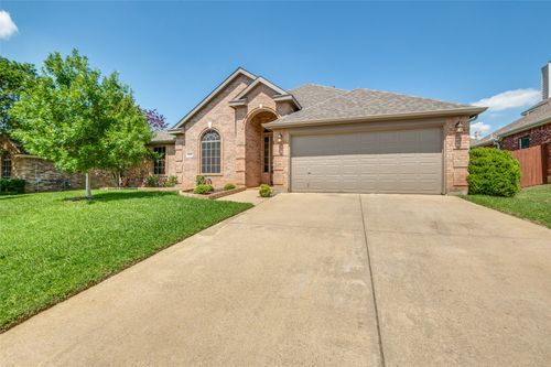 1312 Bramble Ln, Mansfield, TX, 76063-5535 | Card Image