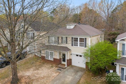 137-2011 Dunsmore Ln, Waxhaw, NC, 28173-8097 | Card Image