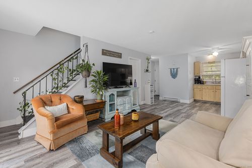 48-48 Athol St, Killingly, CT, 06239-1902 | Card Image