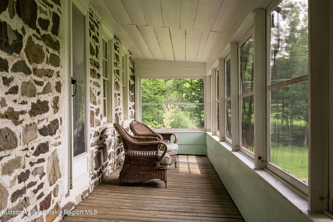 19 Dug Rd, House other with 4 bedrooms, 5 bathrooms and null parking in Accord NY | Image 33