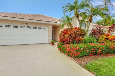 2300 Sw Shoal Creek Trace, House other with 2 bedrooms, 2 bathrooms and 2 parking in Palm City FL | Image 3