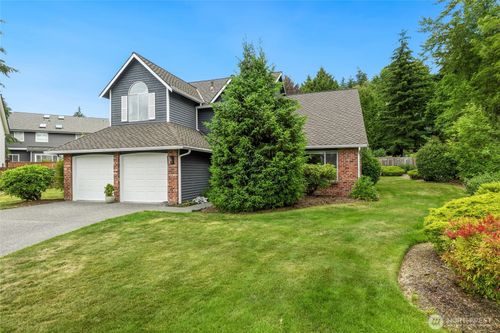 7634 116th Ct Se, Newcastle, WA, 98056-1783 | Card Image