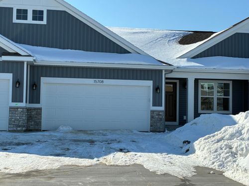 49-15708 Hawley Dr, Grand Haven, MI, 49417-7685 | Card Image