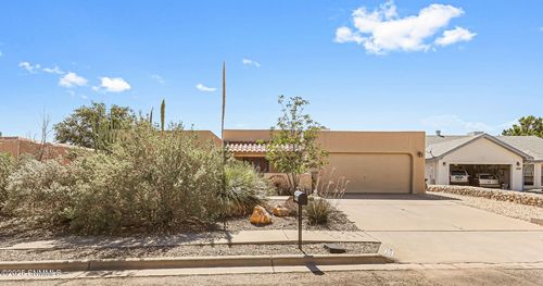 3387 Elkridge Ln, Las Cruces, NM, 88005-6605 | Card Image