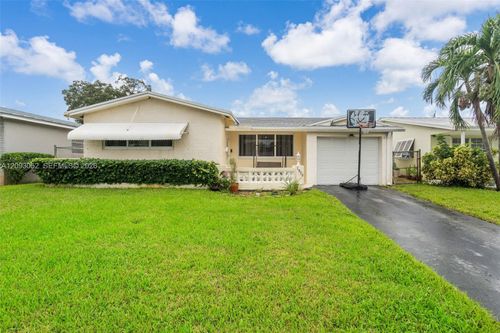 1830 N 54th Ave, Hollywood, FL, 33021-3928 | Card Image