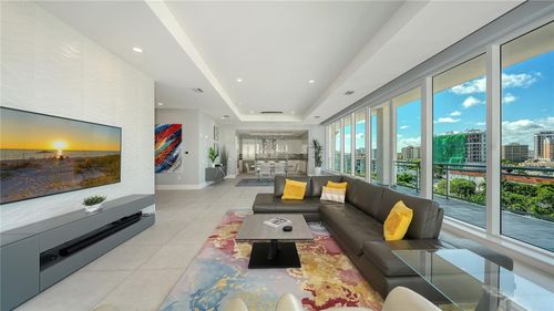 804-540 N Tamiami Trl, SARASOTA, FL, 34236-4810 | Card Image