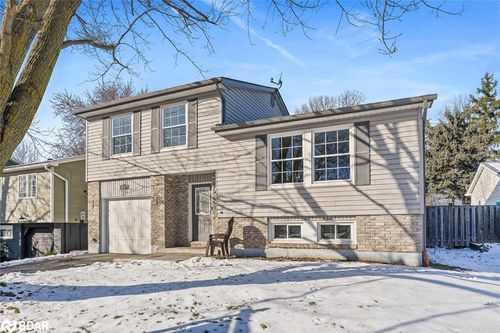 358 Mcnabb Cres, Milton, ON, L9T3G2 | Card Image