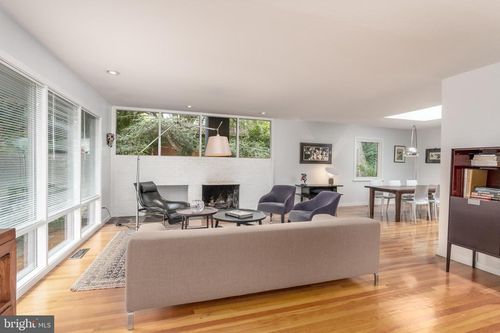 3122 Brooklawn Ter, Chevy Chase, MD, 20815-3942 | Card Image