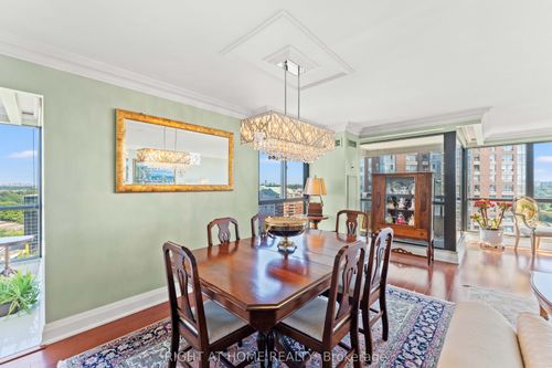 1503-3 Concorde Pl, North York, ON, M3C3K7 | Card Image