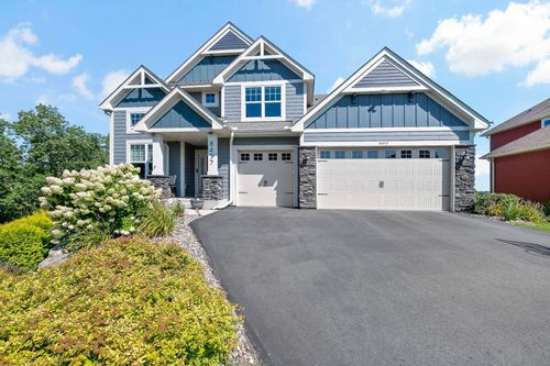 8457 Krey Lake Ct, Victoria, MN, 55386-2701 | Card Image