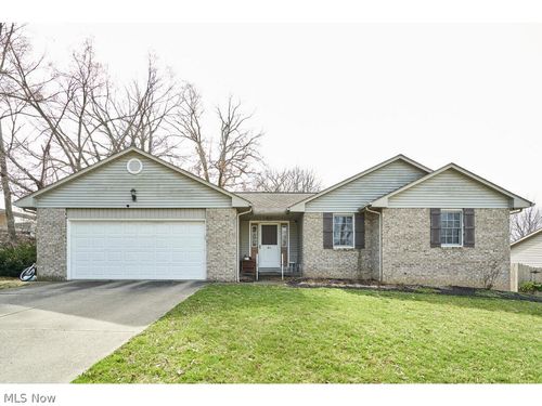 183 Mccadden Ave Ne, Massillon, OH, 44646-4365 | Card Image