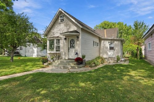 526 E 2nd Ave N, Columbus, MT, 59019 | Card Image