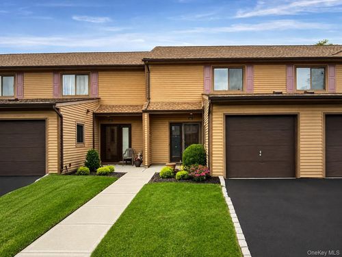 1406-100 Daly Boulevard, Hempstead, NY, 11572 | Card Image