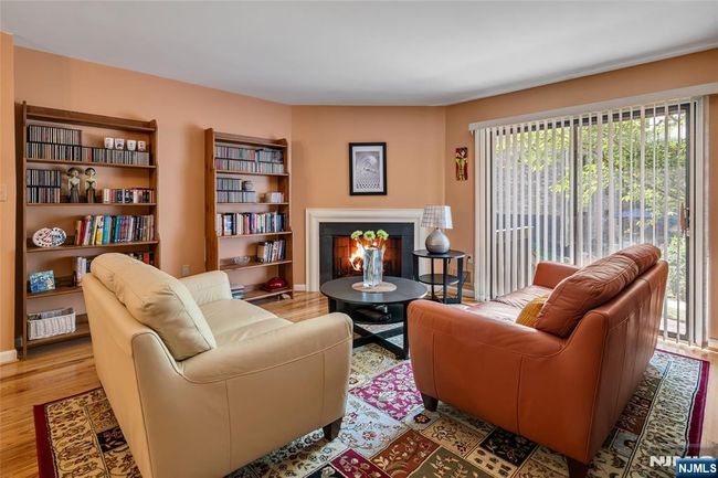 181 Long Hill Rd, House attached with 2 bedrooms, 3 bathrooms and null parking in Little Falls NJ | Image 20