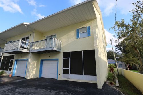 825 Anastasia Blvd, St Augustine, FL, 32080-4688 | Card Image