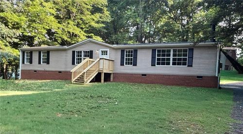 6557 Kerr Dr, Randleman, NC, 27317-8095 | Card Image