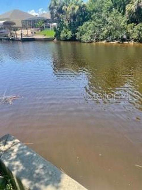 15 Crandell Ct, Palm Coast, FL, 32137-9010 | Card Image