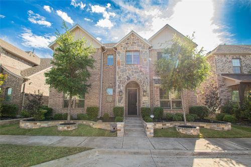 12709 Royal Oaks Ln, Farmers Branch, TX, 75234-4802 | Card Image