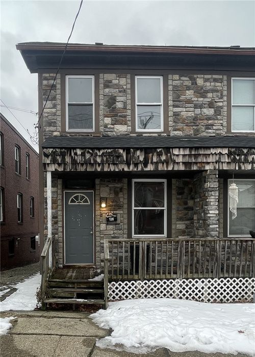128 S Spring Ave, Greensburg, PA, 15601-2832 | Card Image