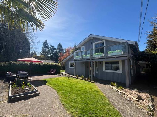 12272 Agar St, Surrey, BC, V4A3C2 | Card Image