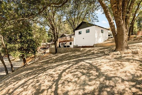 374 Dunant Dr, Crestline, CA, 92325-9563 | Card Image