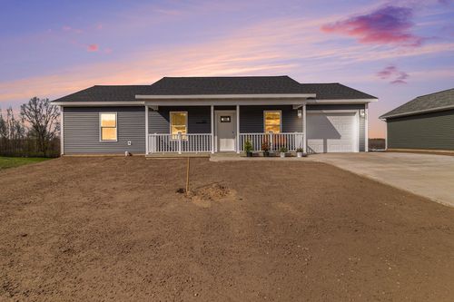 251 Stonecrest Dr, Shelby, MI, 49455-9234 | Card Image