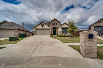 109 Sonterra Court, House other with 3 bedrooms, 2 bathrooms and null parking in Waxahachie TX | Image 2