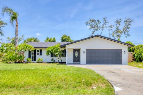 981 Ponderosa Rd, Venice, FL, 34293-6357 | Card Image