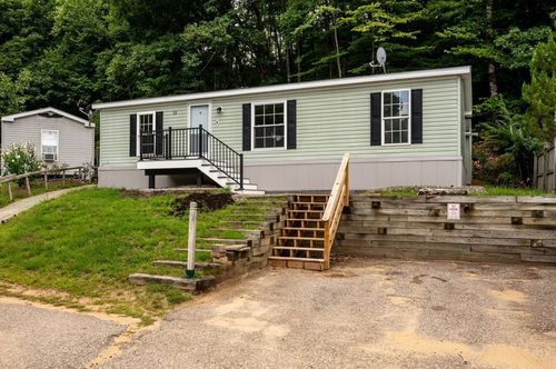 7-13 Trail St, Franklin, NH, 03235-1557 | Card Image