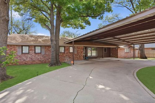 503 E Lincoln Street, Hollis, OK, 73550 | Card Image