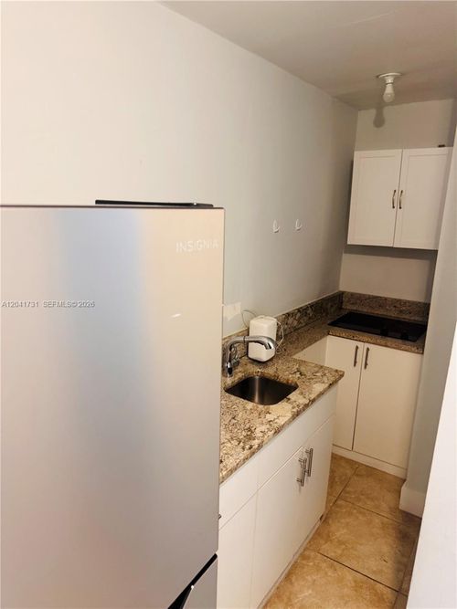 2-7620 Sw 21st Street, Miami, FL, 33155 | Card Image
