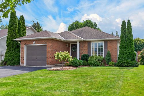 5150 Meadowood Lane, Lincoln, ON, L3J0J8 | Card Image