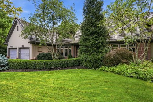 26 The Trillium, Pittsburgh, PA, 15238-1930 | Card Image