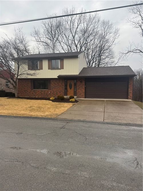 2867 Hastings Dr, Lower Burrell, PA, 15068 | Card Image