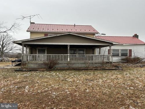 11736 Mapleville Rd, SMITHSBURG, MD, 21783-1808 | Card Image