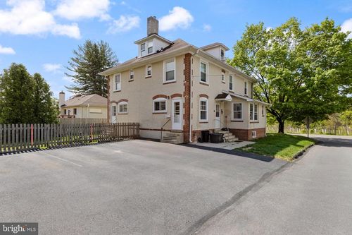 153 Conestoga Rd, WAYNE, PA, 19087-3920 | Card Image