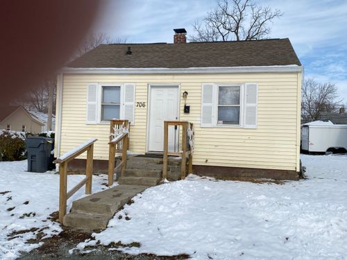 706 W 23rd St, Anderson, IN, 46016-4026 | Card Image