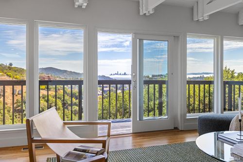 12 Tara View Rd, Belvedere Tiburon, CA, 94920-1522 | Card Image